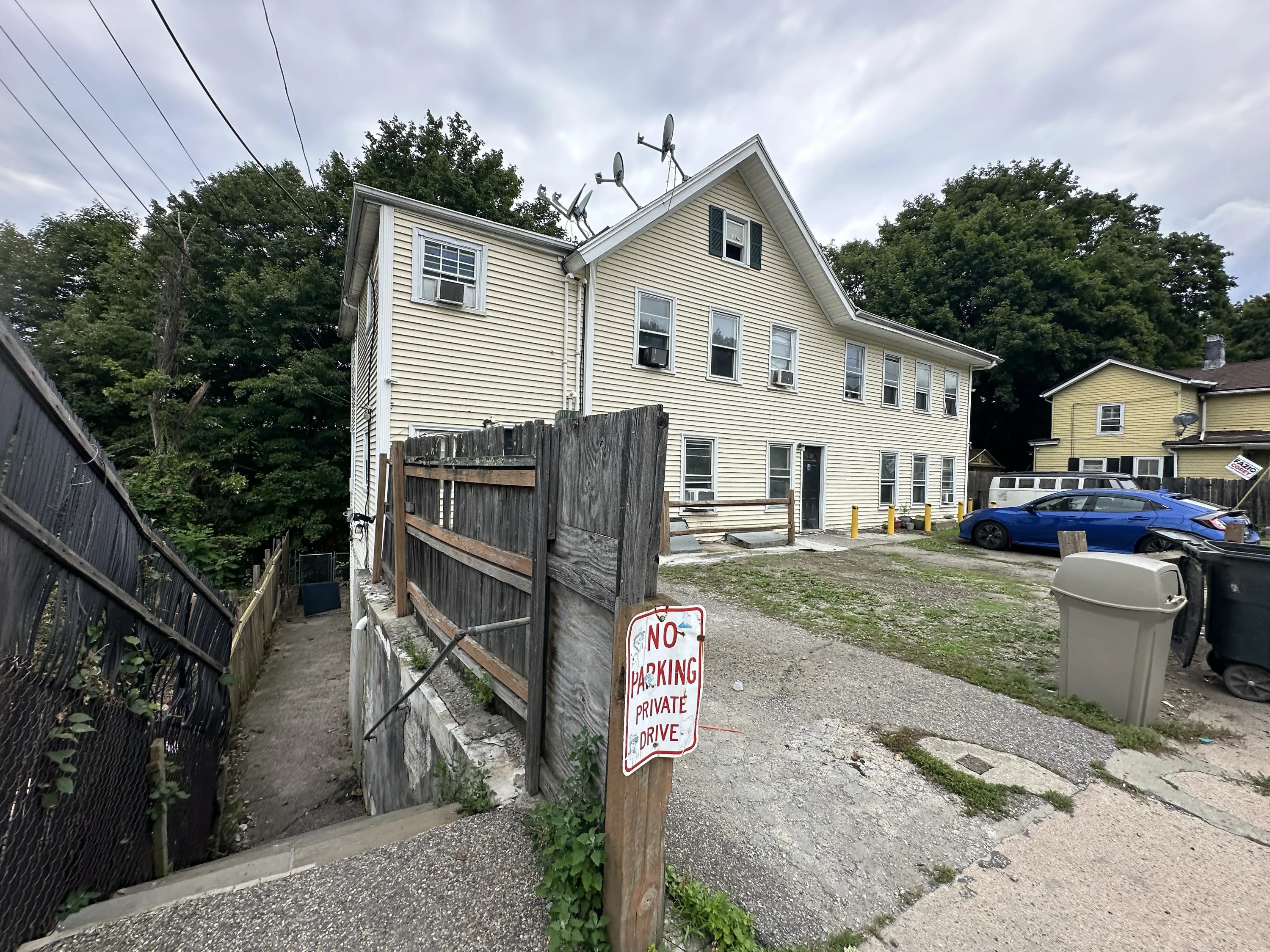 210 Derby Avenue